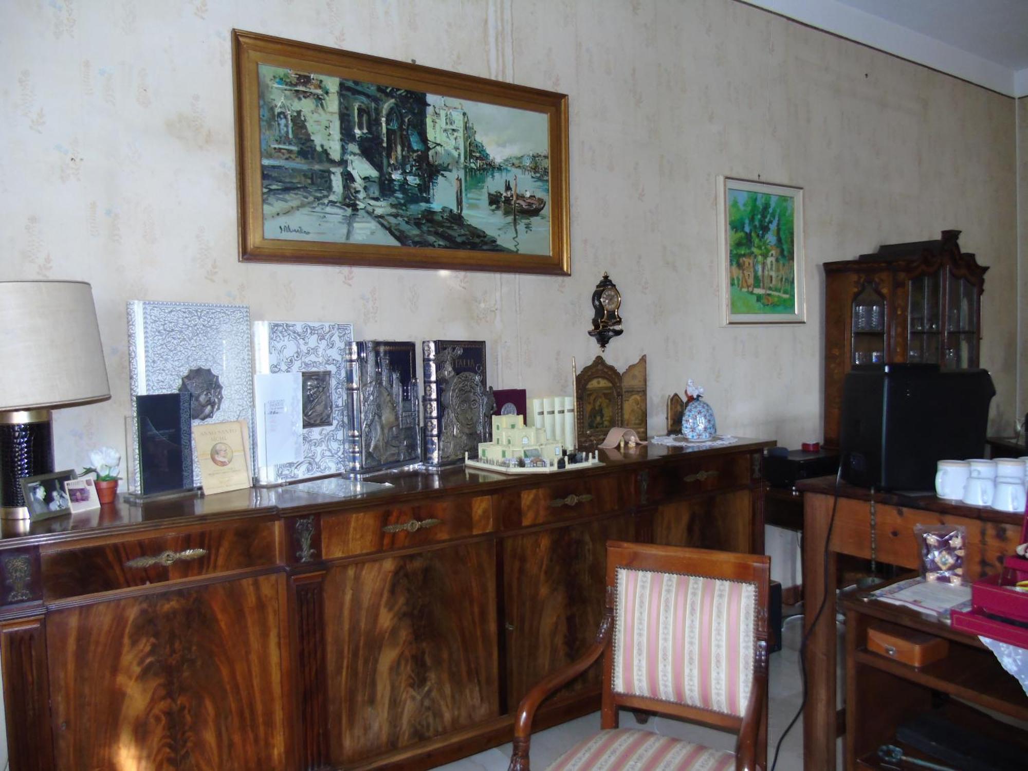 Villino Vanzetti 1930 Cagliari Extérieur photo