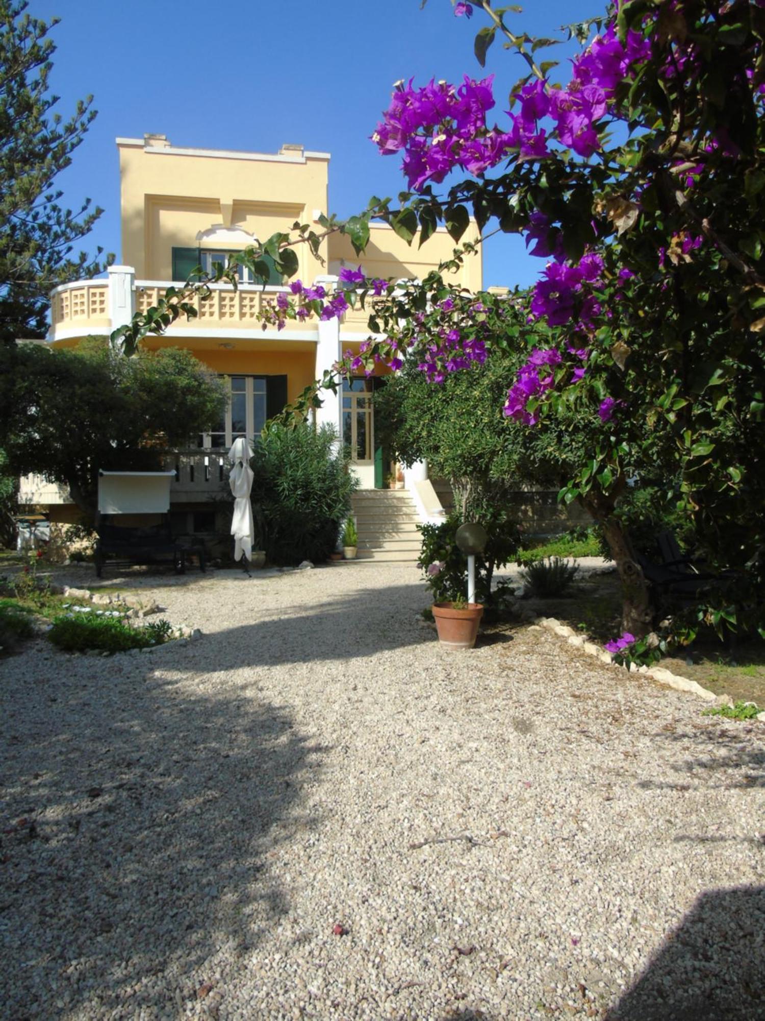 Villino Vanzetti 1930 Cagliari Extérieur photo