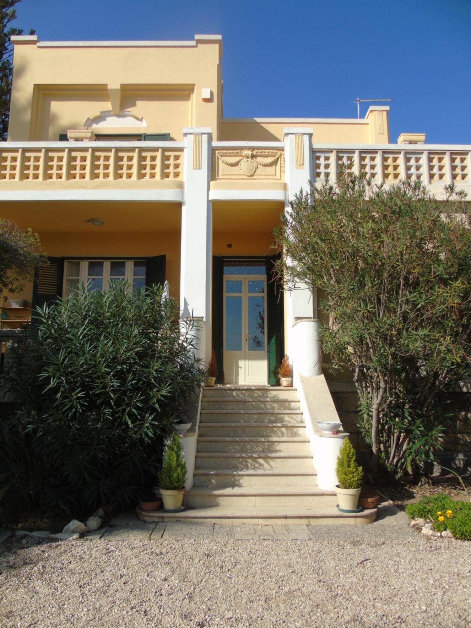 Villino Vanzetti 1930 Cagliari Extérieur photo